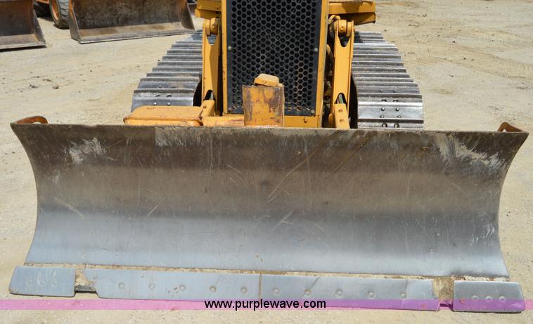 image for item I2243 1998 Caterpillar D3C XL Series III dozer