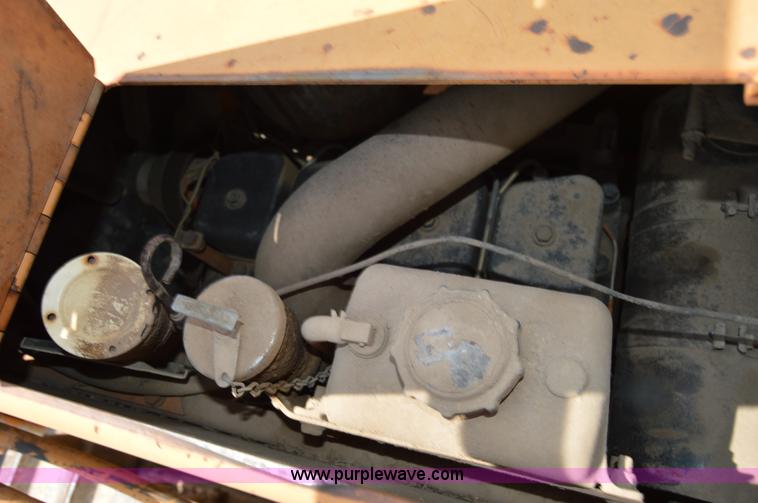 image for item I2244 1994 Case 550E Long track dozer