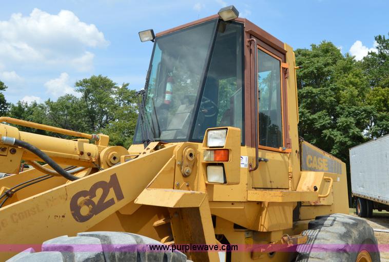 image for item I2245 Case 621ZF wheel loader