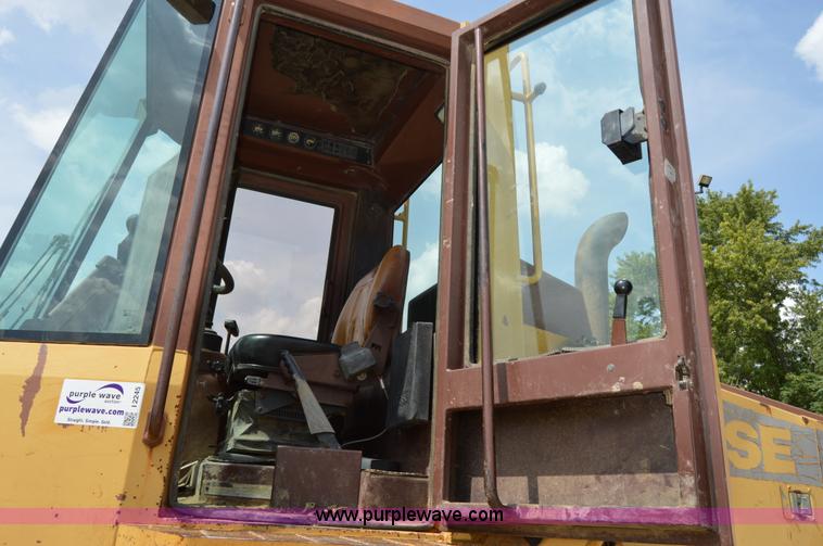 image for item I2245 Case 621ZF wheel loader