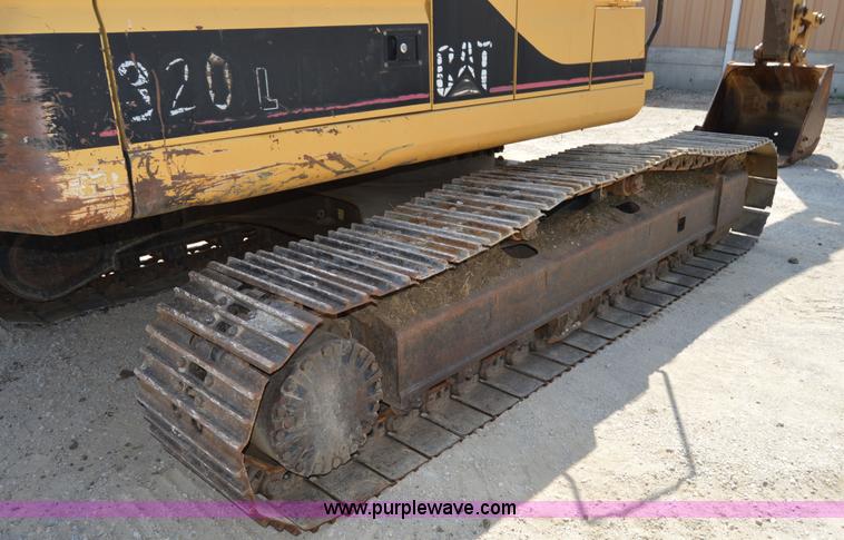 image for item I2246 1994 Caterpillar 320L excavator