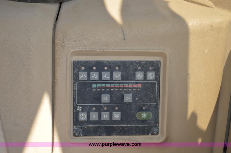 image for item I2246 1994 Caterpillar 320L excavator