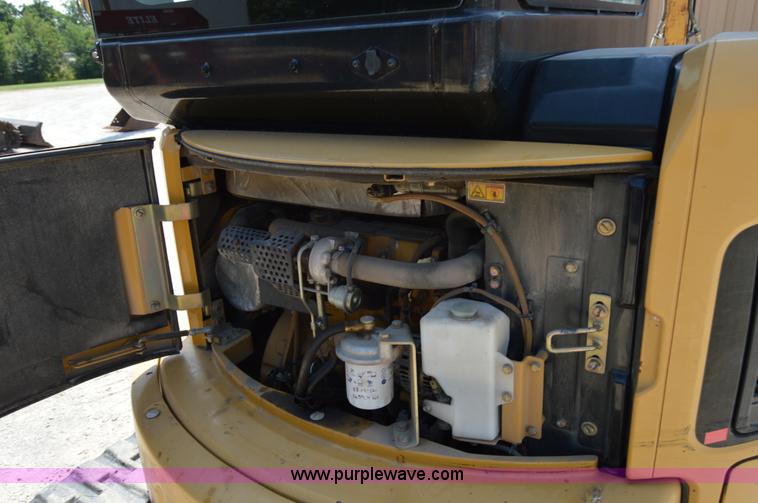 image for item I2247 2006 Caterpillar 303.5C CR mini excavator