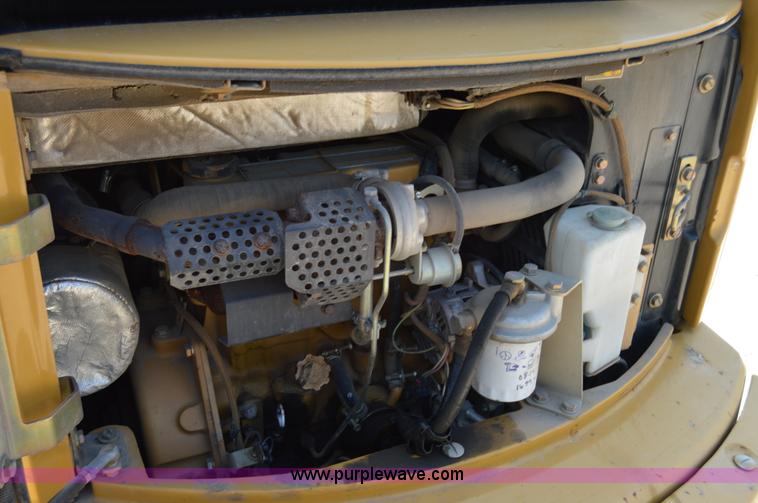 image for item I2247 2006 Caterpillar 303.5C CR mini excavator