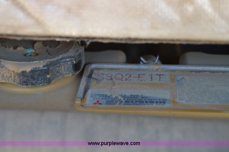 image for item I2247 2006 Caterpillar 303.5C CR mini excavator