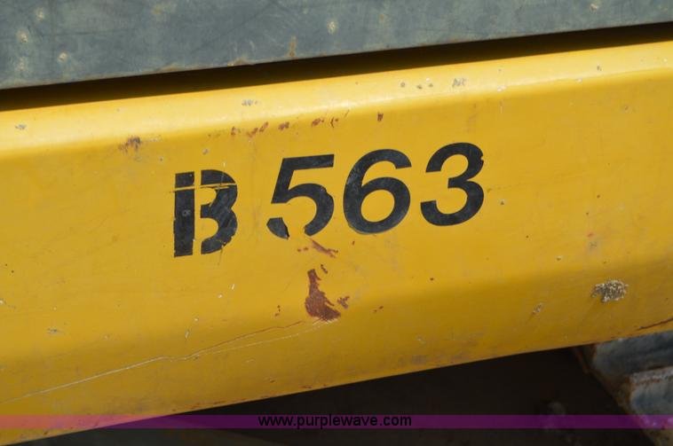 image for item I2249 2000 Komatsu PC138US-2 excavator