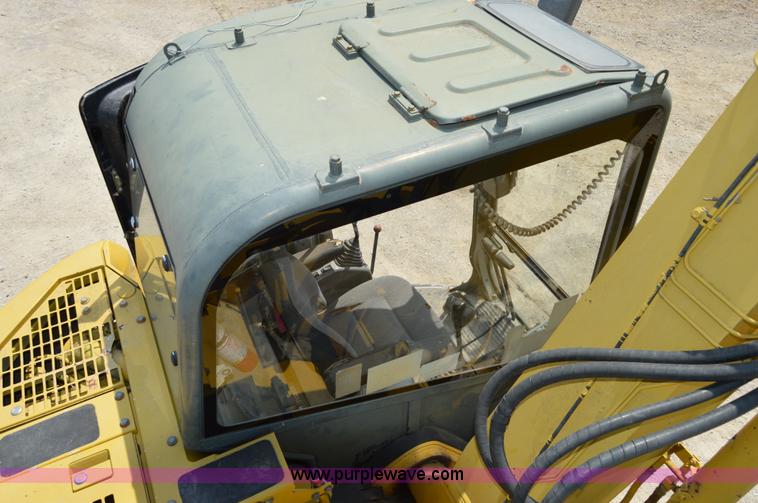 image for item I2249 2000 Komatsu PC138US-2 excavator