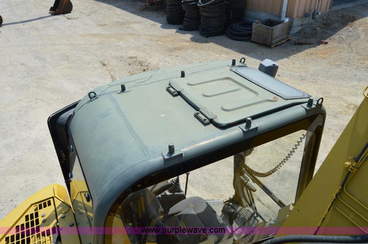 image for item I2249 2000 Komatsu PC138US-2 excavator