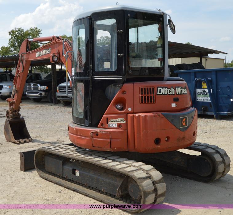 image for item I2250 Ditch Witch MX45 excavator