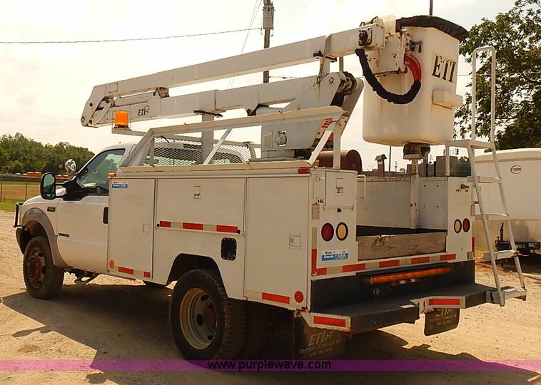 image for item I5477 1999 Ford F550 Super Duty XL bucket truck