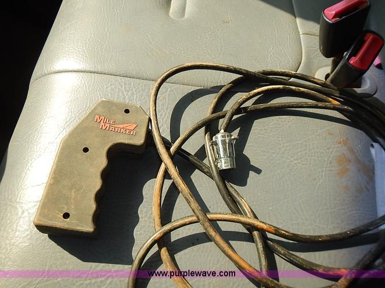 image for item I5477 1999 Ford F550 Super Duty XL bucket truck