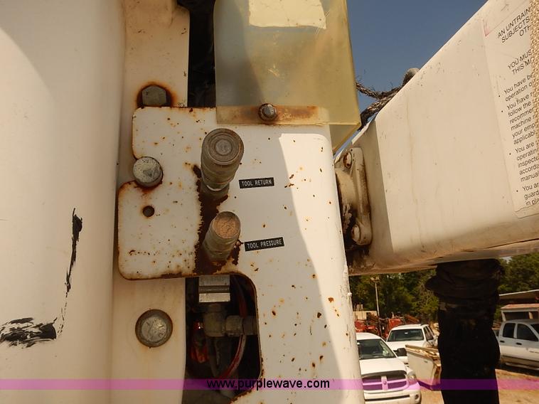 image for item I5477 1999 Ford F550 Super Duty XL bucket truck