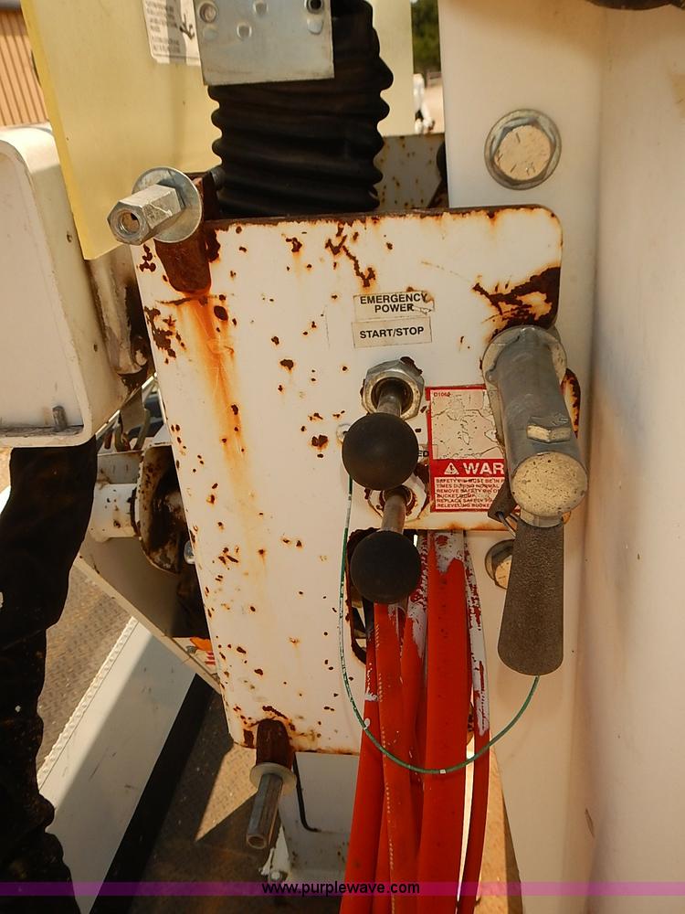 image for item I5477 1999 Ford F550 Super Duty XL bucket truck