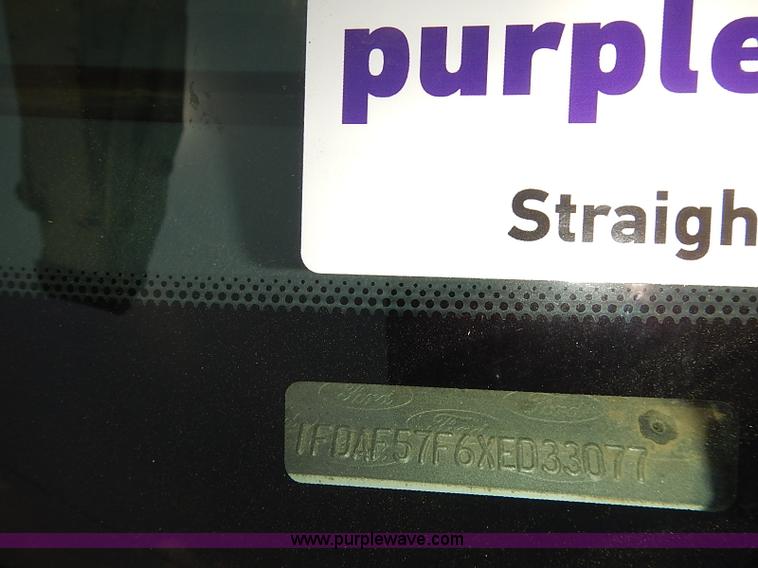 image for item I5477 1999 Ford F550 Super Duty XL bucket truck