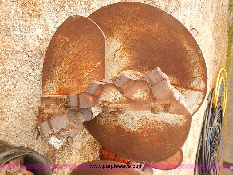 image for item I5478 1986 Chevrolet Kodiak 70 derrick digger truck