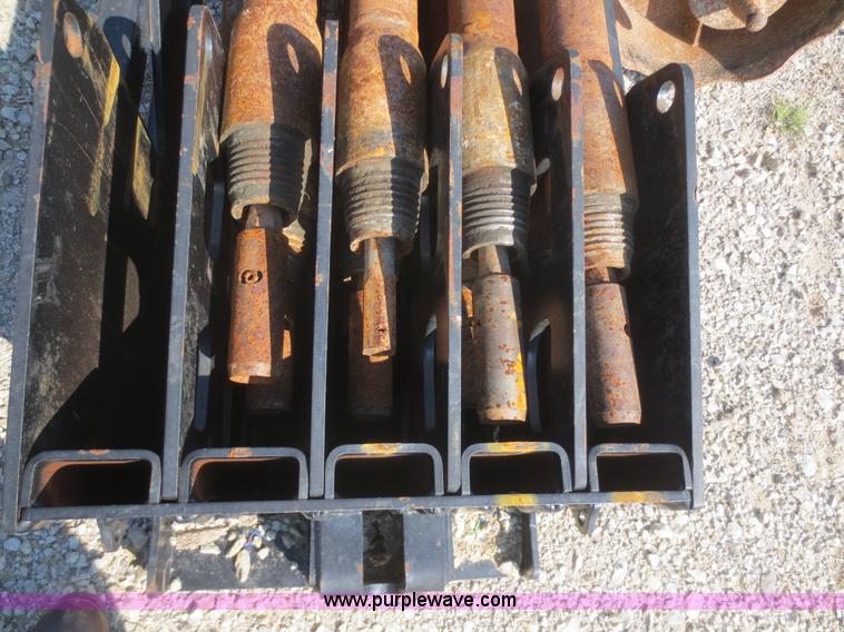 image for item I5479 Ditch Witch stem carrier