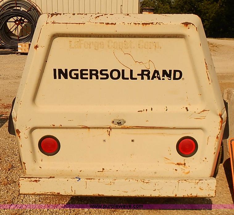 image for item I5482 Ingersoll Rand air compressor