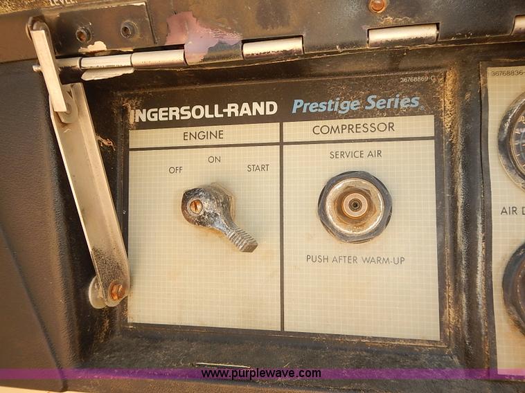 image for item I5482 Ingersoll Rand air compressor