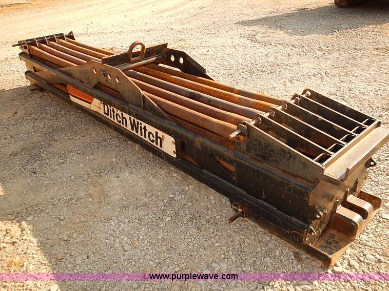 image for item I5487 Ditch Witch stem carrier