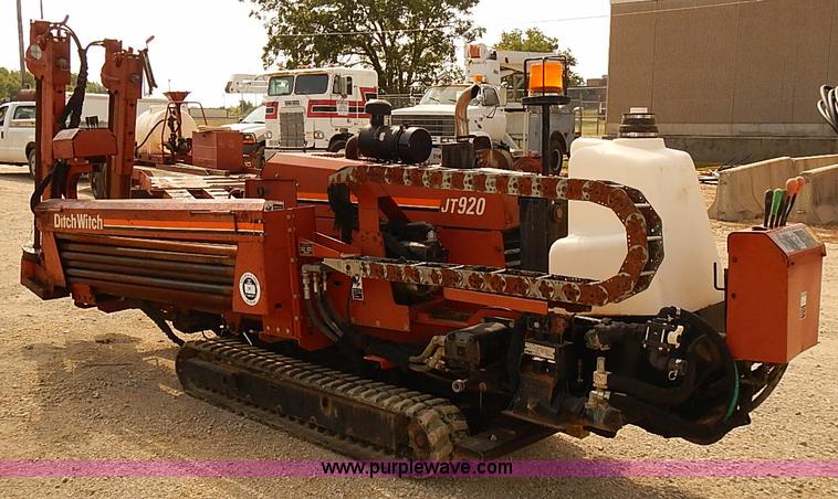 image for item I5488 1997 Ditch Witch JT920 directional drill and trailer