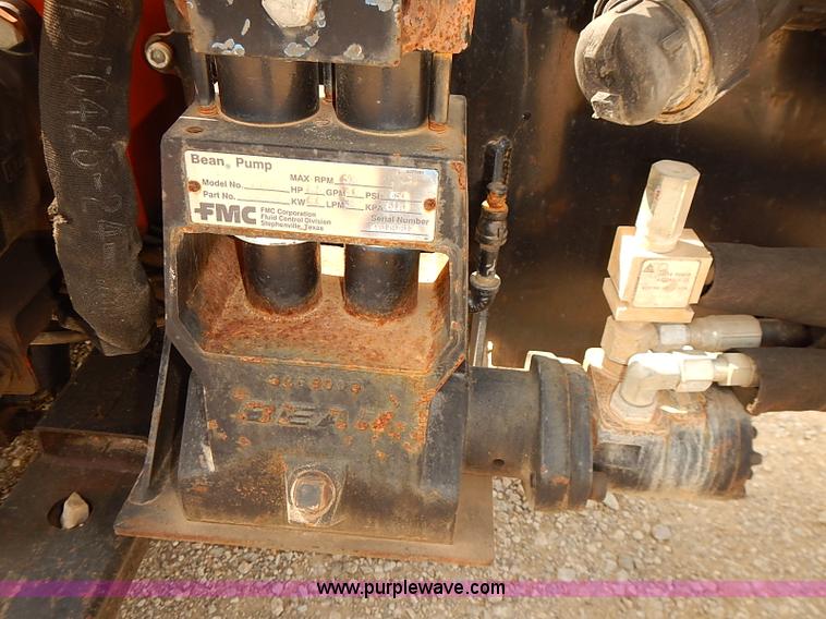 image for item I5488 1997 Ditch Witch JT920 directional drill and trailer