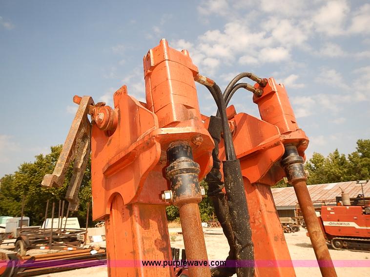 image for item I5488 1997 Ditch Witch JT920 directional drill and trailer