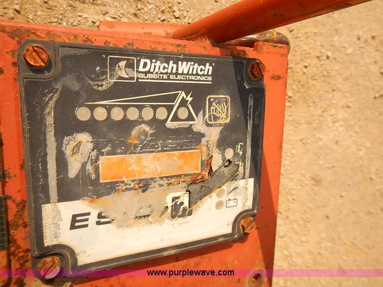 image for item I5488 1997 Ditch Witch JT920 directional drill and trailer