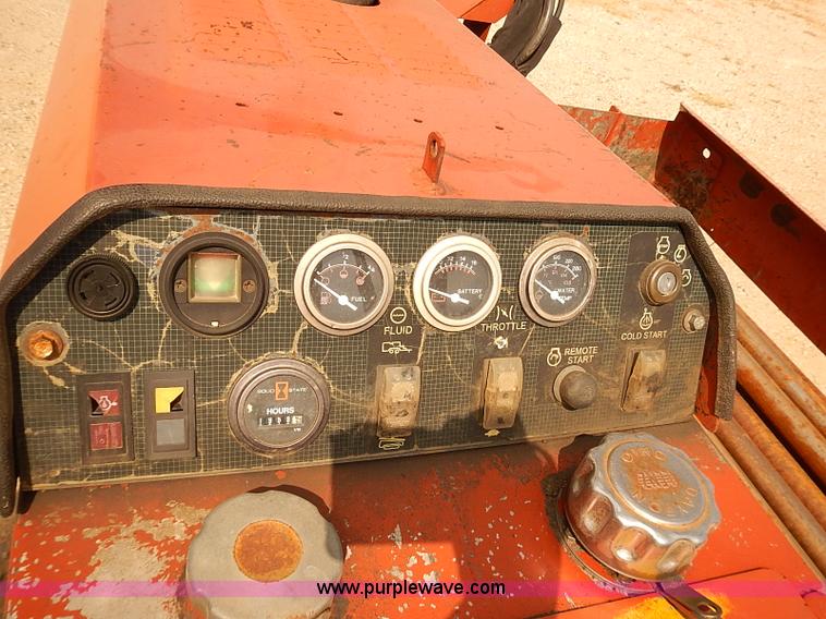 image for item I5488 1997 Ditch Witch JT920 directional drill and trailer