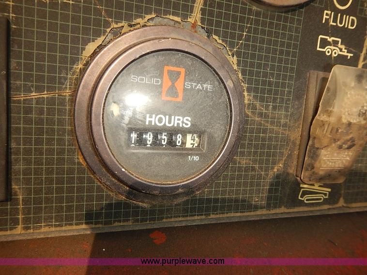 image for item I5488 1997 Ditch Witch JT920 directional drill and trailer