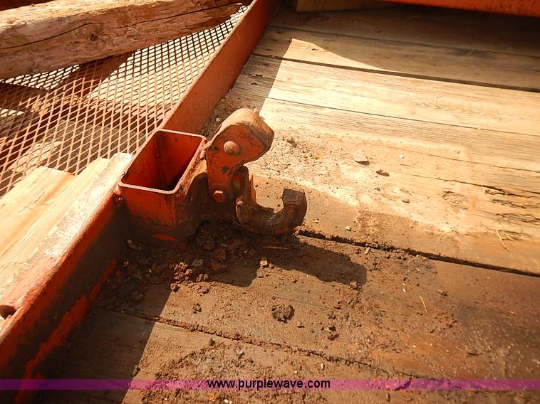 image for item I5488 1997 Ditch Witch JT920 directional drill and trailer