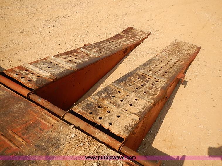 image for item I5488 1997 Ditch Witch JT920 directional drill and trailer