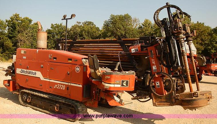 image for item I5489 Ditch Witch JT2720 directional drill
