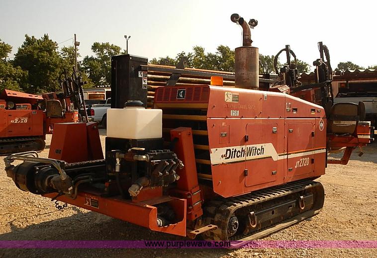image for item I5489 Ditch Witch JT2720 directional drill