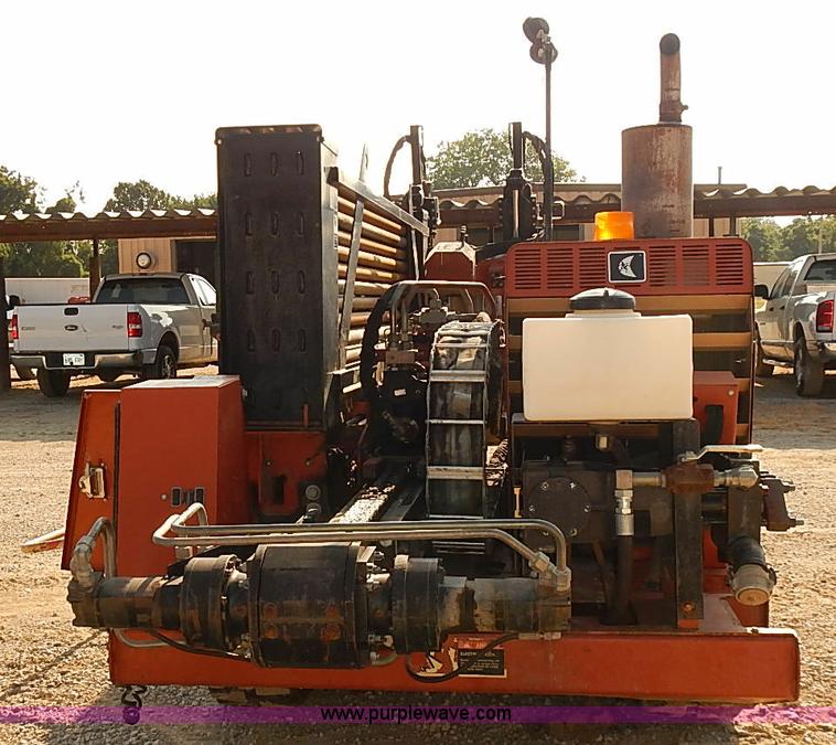 image for item I5489 Ditch Witch JT2720 directional drill