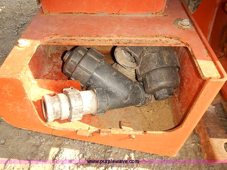 image for item I5489 Ditch Witch JT2720 directional drill