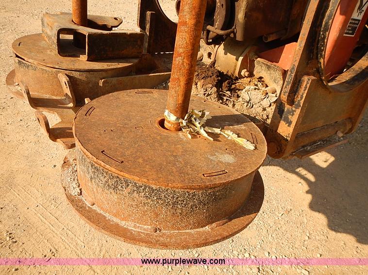 image for item I5489 Ditch Witch JT2720 directional drill