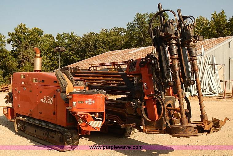 image for item I5499 2001 Ditch Witch JT2720M1 all terrain directional core drill