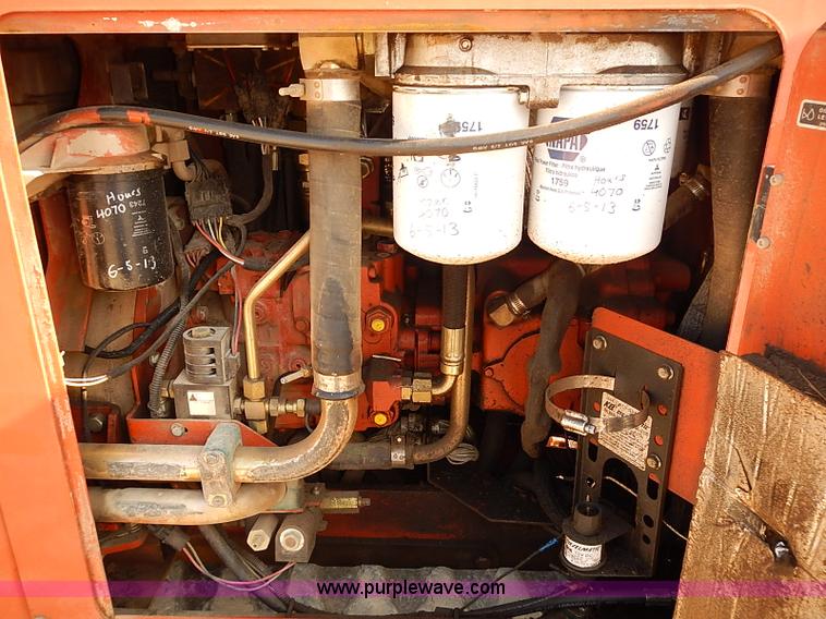 image for item I5499 2001 Ditch Witch JT2720M1 all terrain directional core drill