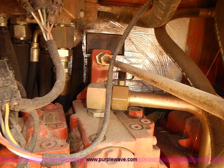 image for item I5499 2001 Ditch Witch JT2720M1 all terrain directional core drill