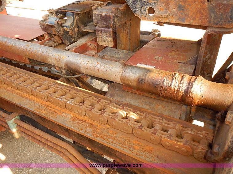 image for item I5499 2001 Ditch Witch JT2720M1 all terrain directional core drill