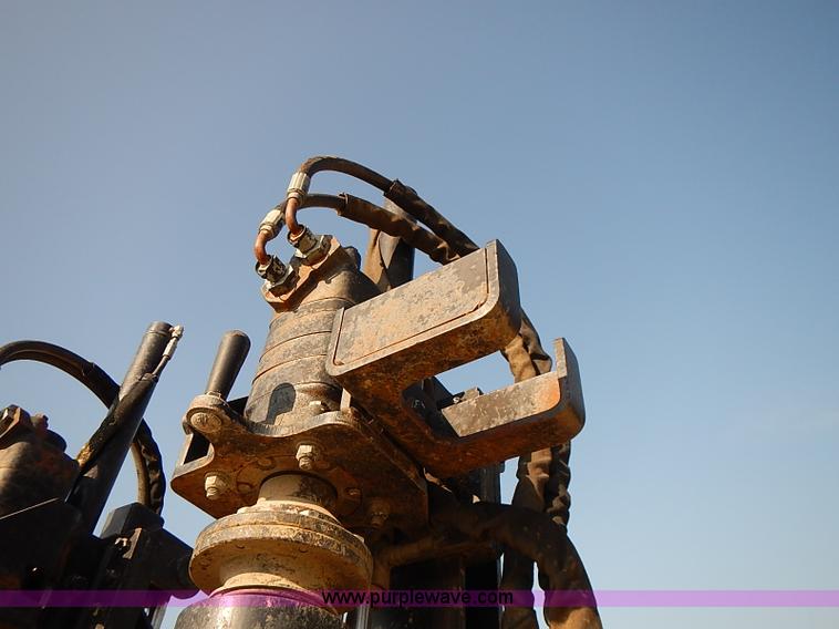 image for item I5499 2001 Ditch Witch JT2720M1 all terrain directional core drill