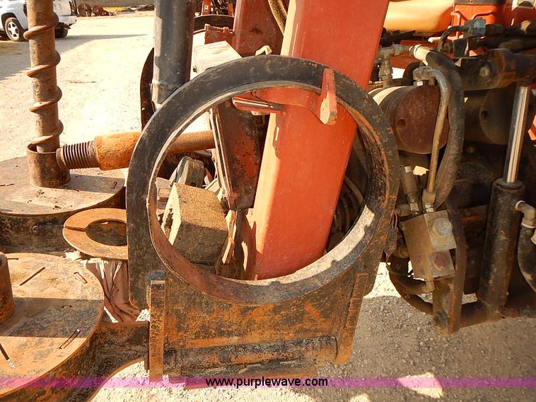 image for item I5499 2001 Ditch Witch JT2720M1 all terrain directional core drill