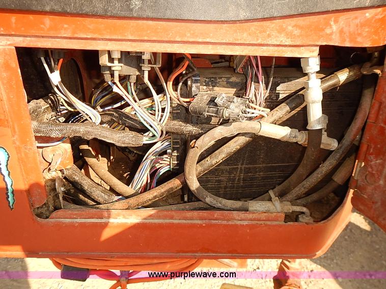 image for item I5499 2001 Ditch Witch JT2720M1 all terrain directional core drill