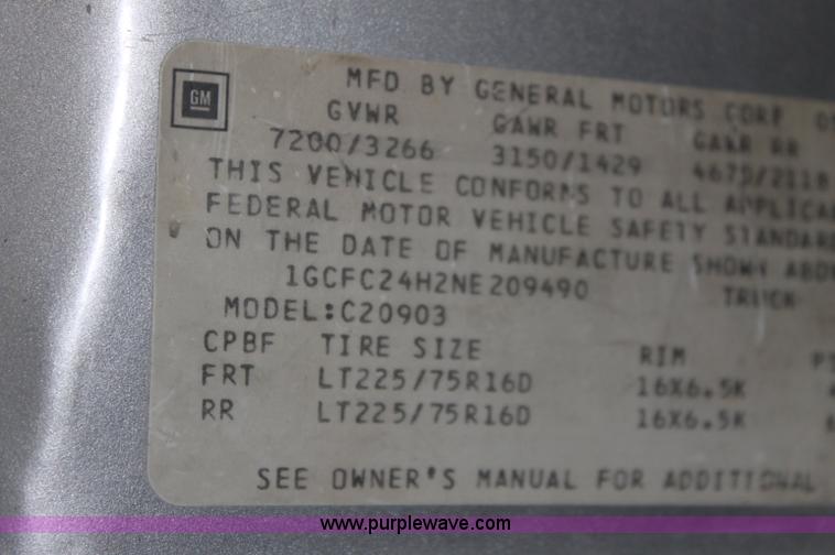 image for item AJ9381 1992 Chevrolet 2500 utility truck