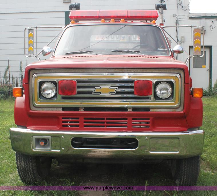 image for item AJ9382 1990 Chevrolet 70 fire engine