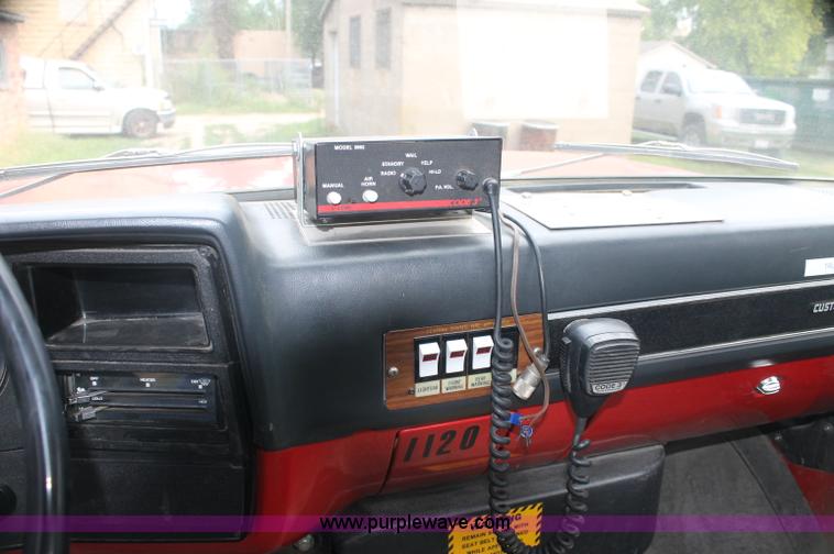 image for item AJ9382 1990 Chevrolet 70 fire engine