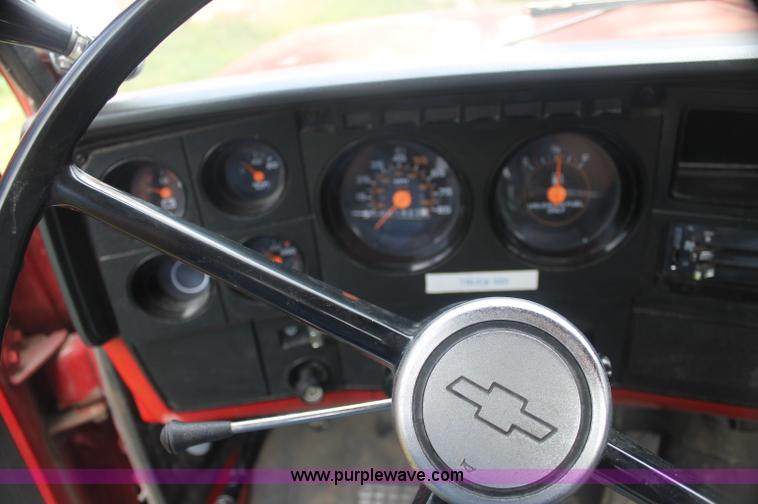 image for item AJ9382 1990 Chevrolet 70 fire engine