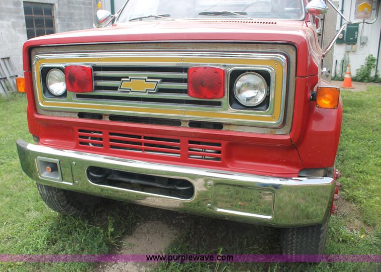 image for item AJ9382 1990 Chevrolet 70 fire engine