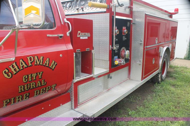 image for item AJ9382 1990 Chevrolet 70 fire engine