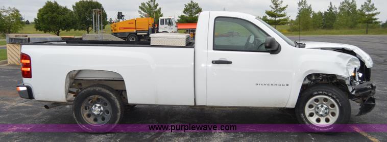 image for item AW9168 2008 Chevrolet Silverado 1500 pickup truck